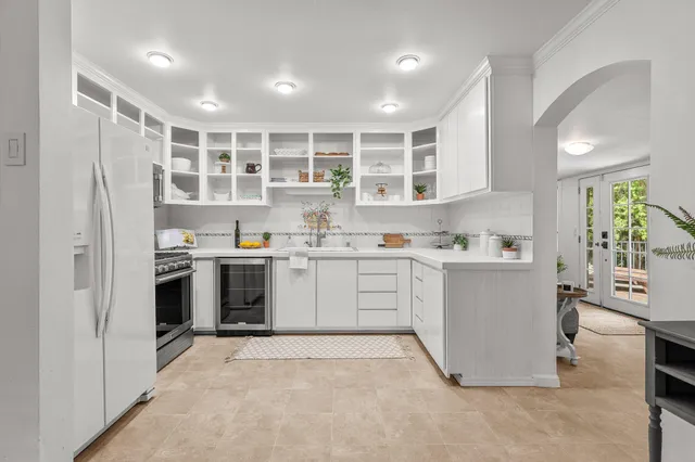 $359,999 | 1545 Olive Avenue, Redding, CA 96001