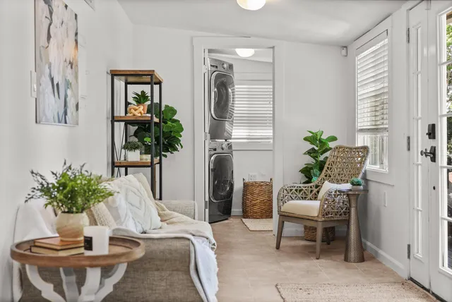 $359,999 | 1545 Olive Avenue, Redding, CA 96001