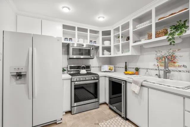 $359,999 | 1545 Olive Avenue, Redding, CA 96001