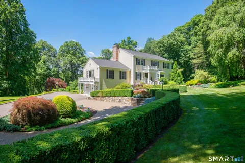 $1,650,000 | 15 Hull Place, Ridgefield, CT 06877