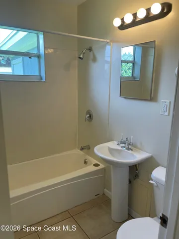 $1,500 | 405 West Rutgers Street, Melbourne, FL 32901