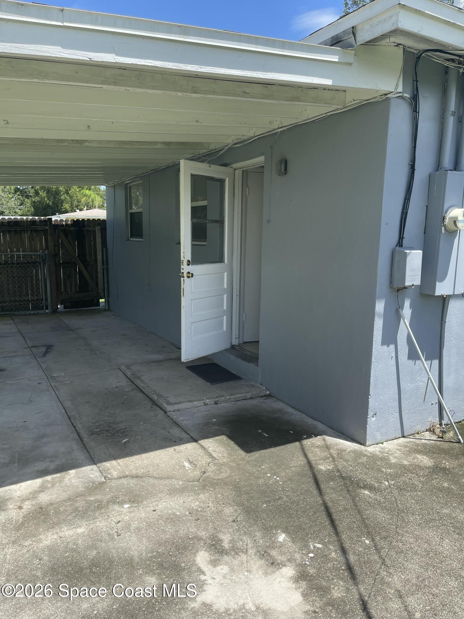 405 West Rutgers Street Melbourne, FL 32901 - Photo 18 of 25 Covered Patio