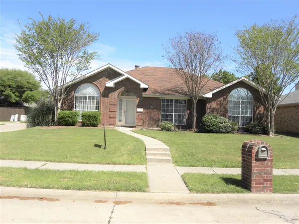 $2,395 | 11216 Promenade Road, Frisco, TX 75035