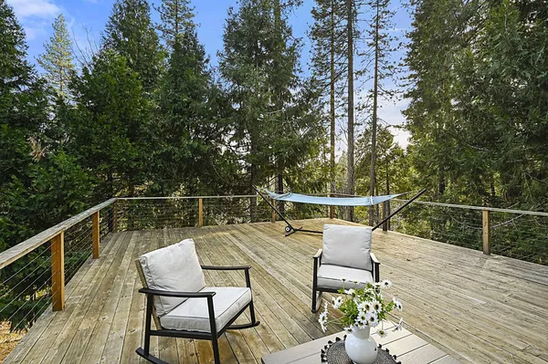 a view of outdoor space