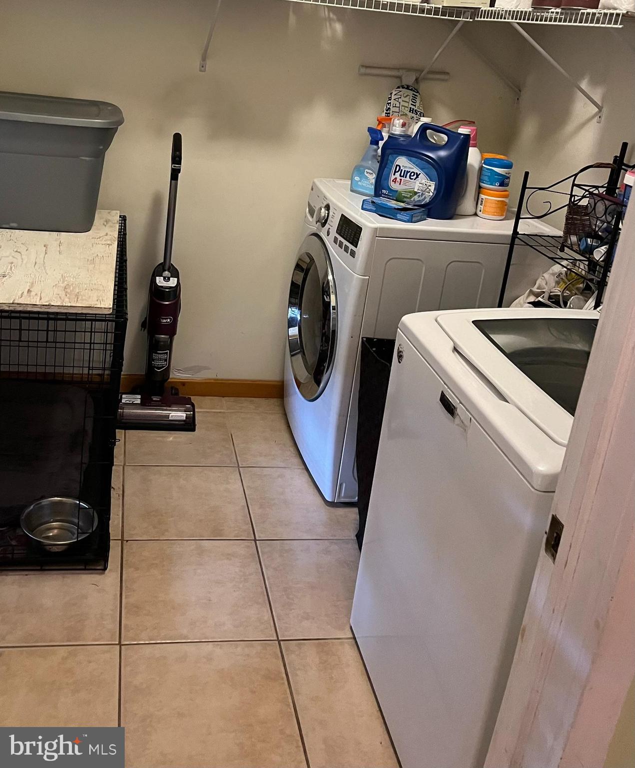 318 West Main Street Valley View, PA 17983 - Photo 19 of 46 a utility room with dryer and washer