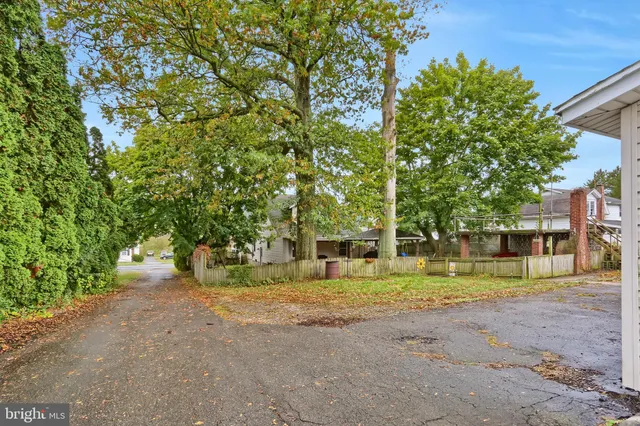 $229,950 | 318 West Main Street, Valley View, PA 17983