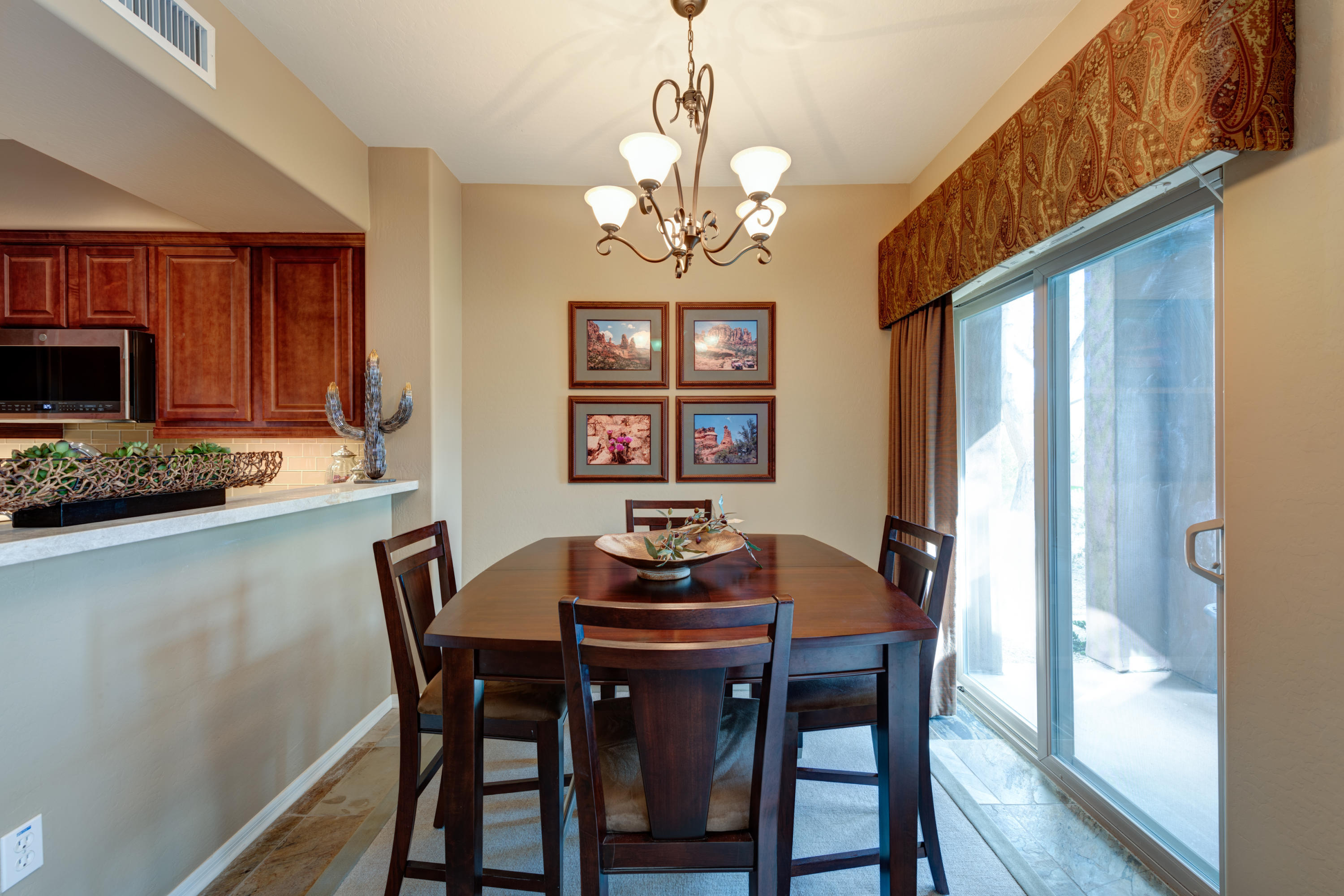 3935 East Rough Rider Road, Unit 1132 Phoenix, AZ 85050 - Photo 6 of 24 006_Dining Area