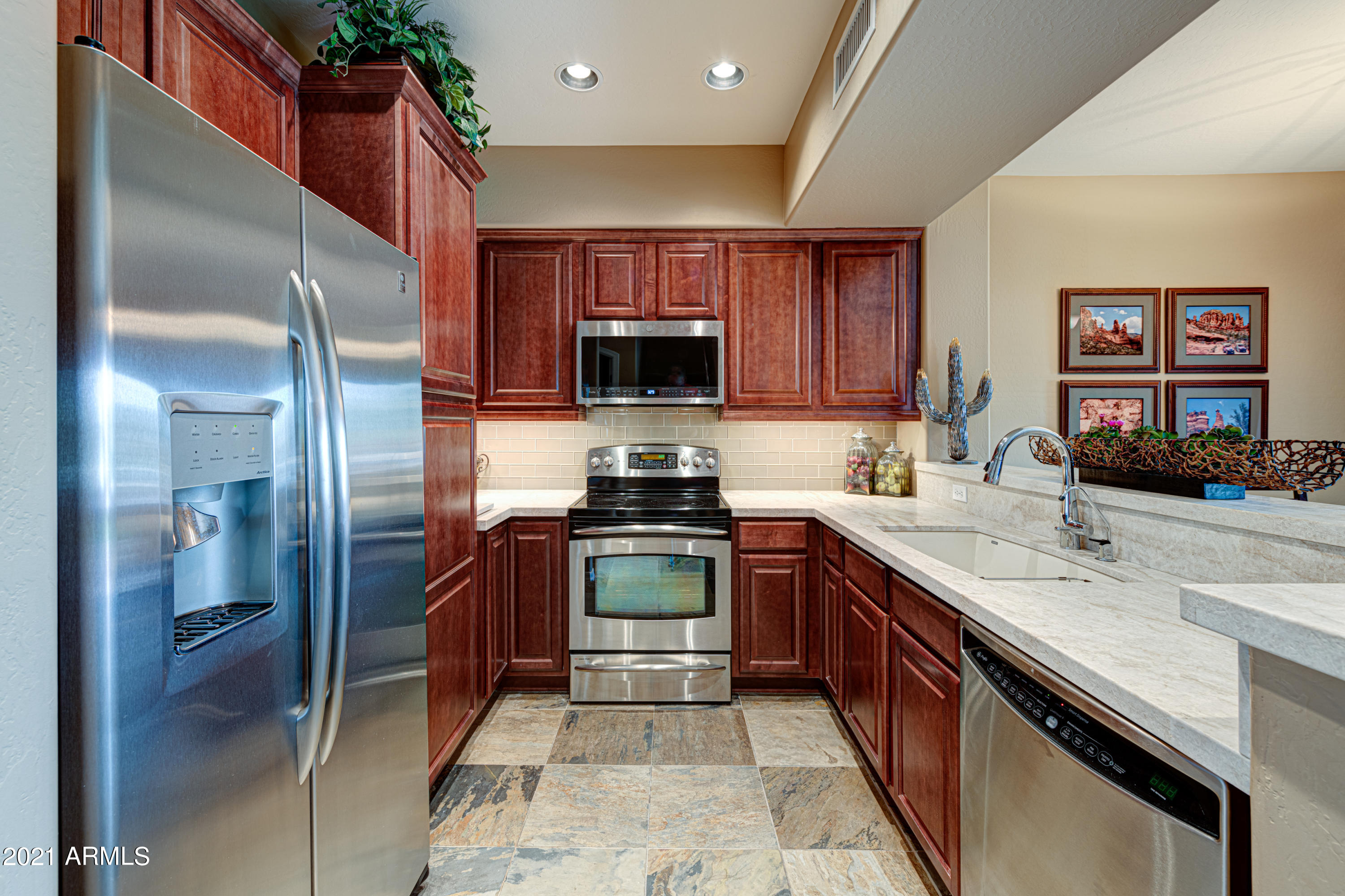3935 East Rough Rider Road, Unit 1132 Phoenix, AZ 85050 - Photo 8 of 24 008_Kitchen II