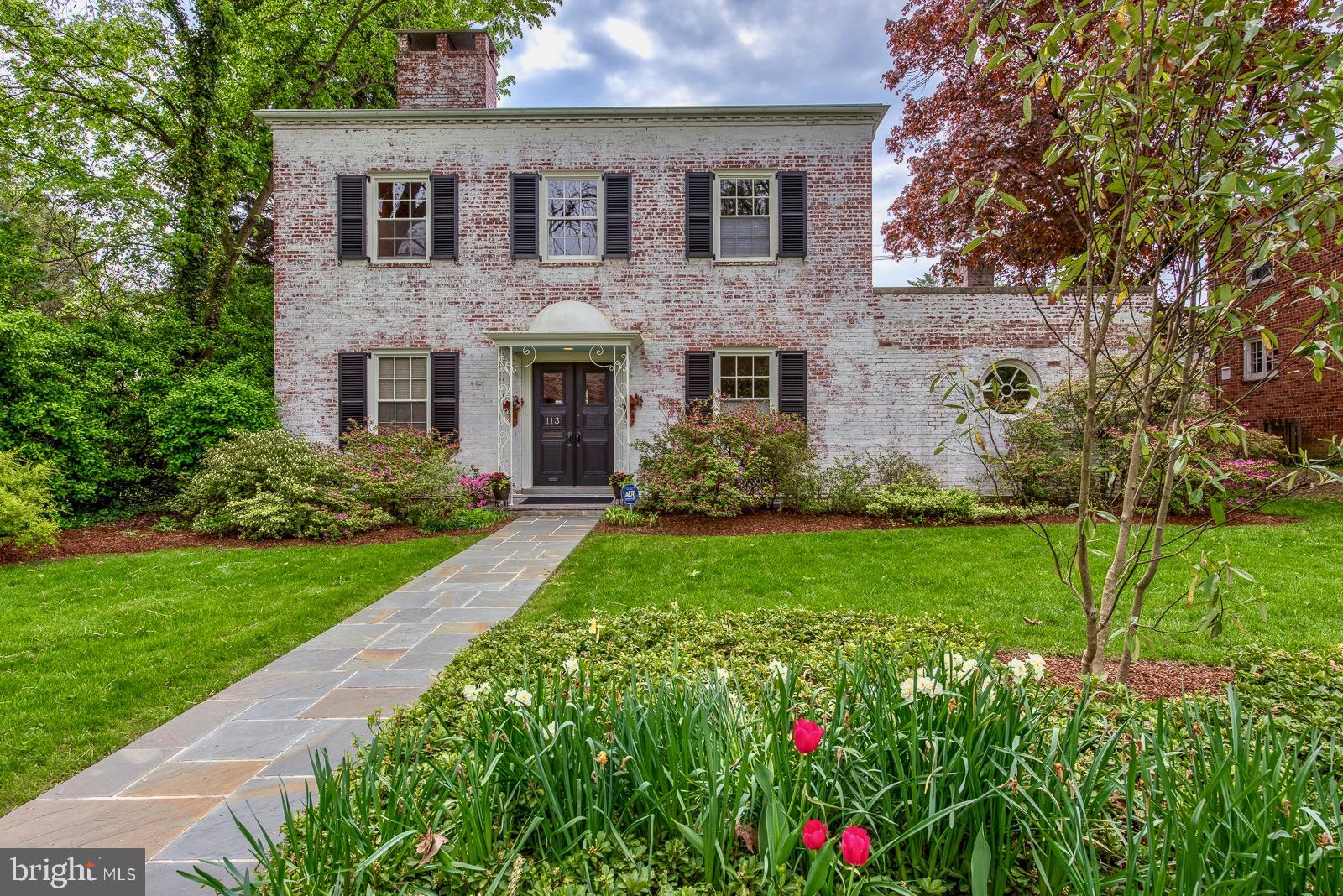 113 St Dunstans Road Baltimore, MD 21212 - Photo 1 of 45 Exterior (Front)