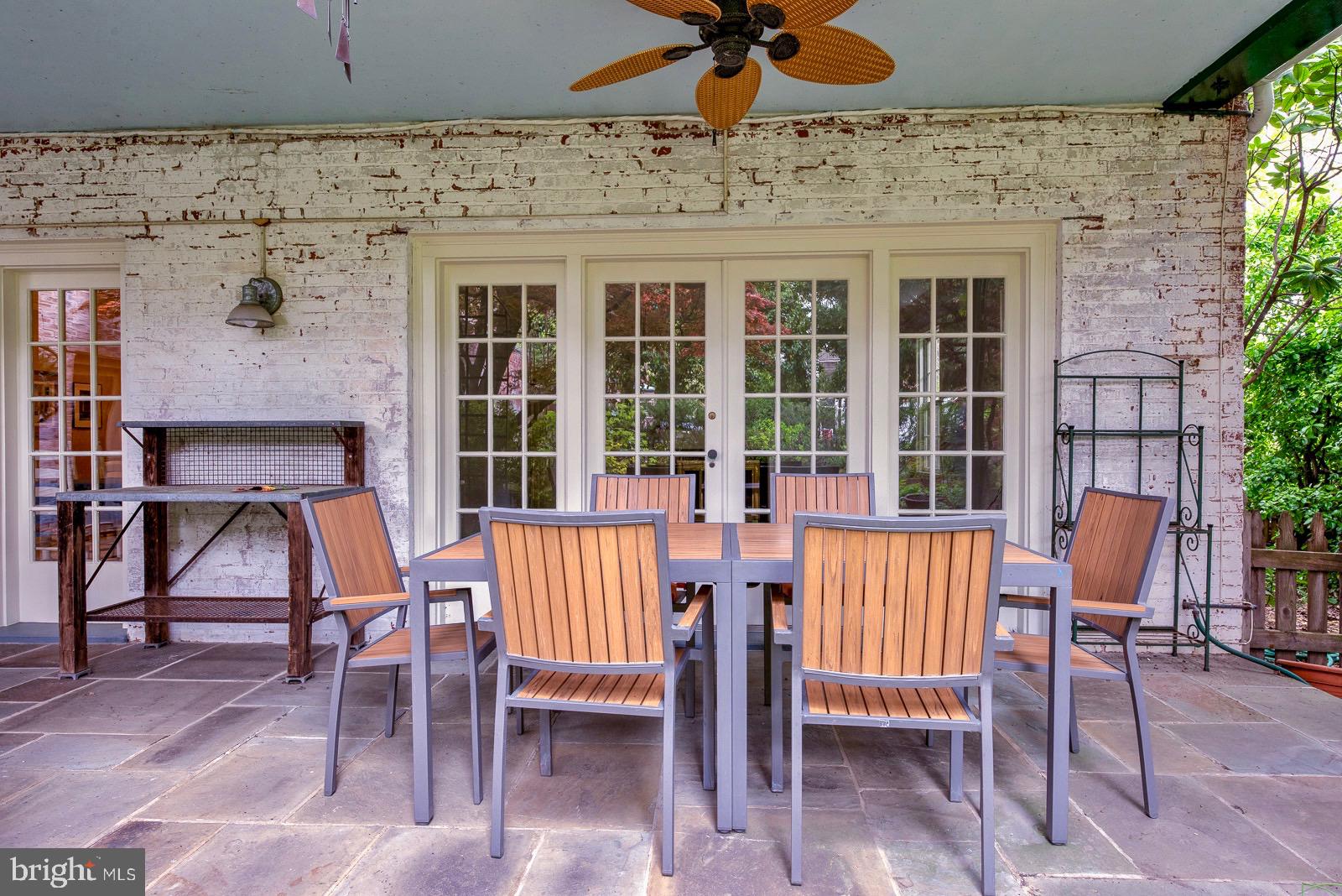 113 St Dunstans Road Baltimore, MD 21212 - Photo 23 of 45 Rear Patio