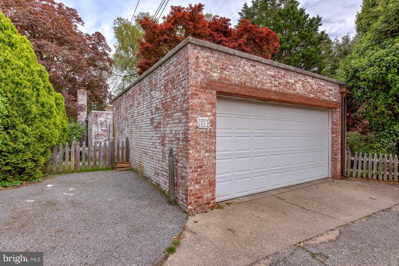 113 St Dunstans Road Baltimore, MD 21212 - Photo 36 of 45 Detached 2 Car Garage