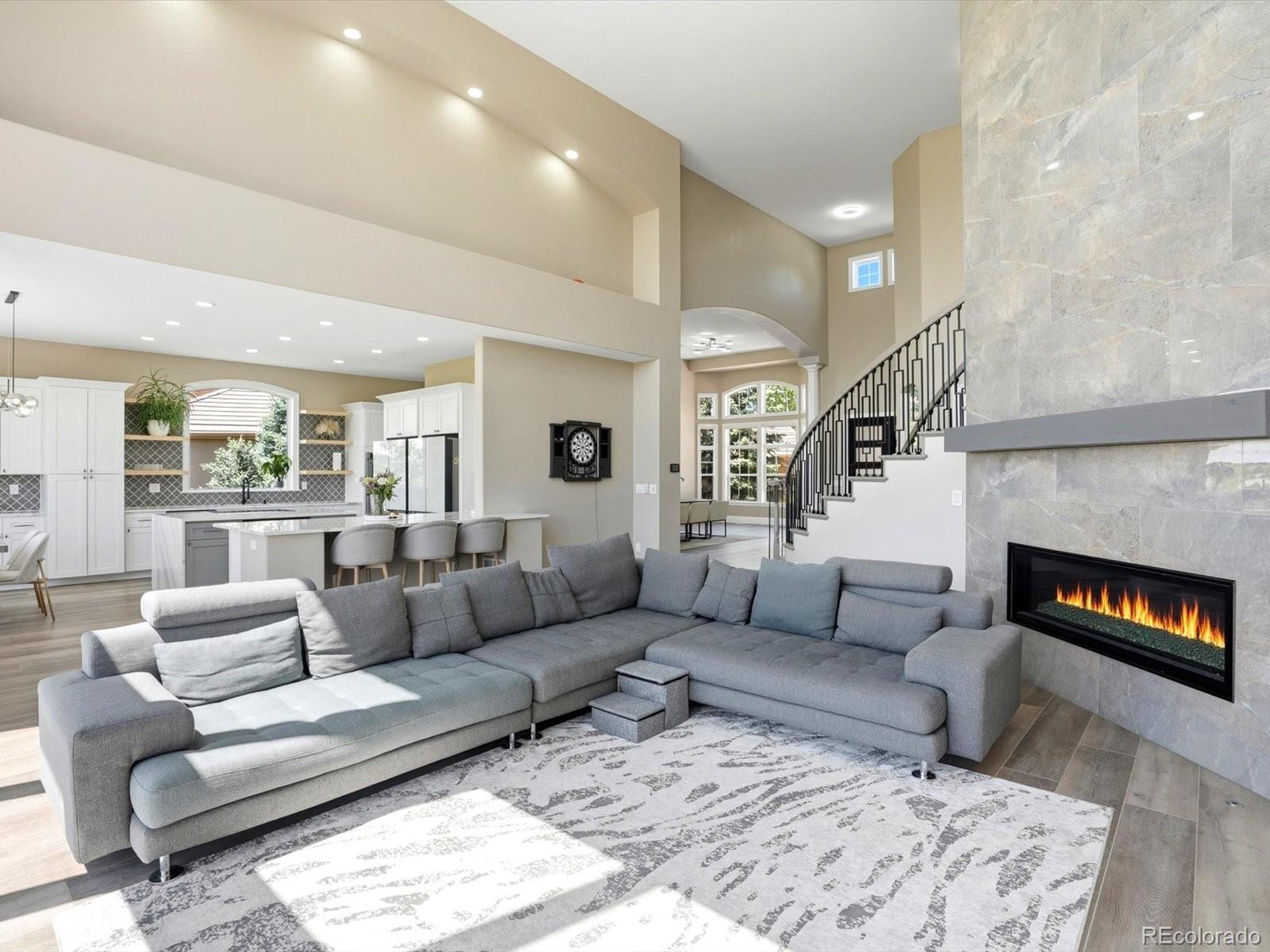 6536 South Riviera Way Aurora, CO 80016 - Photo 16 of 50