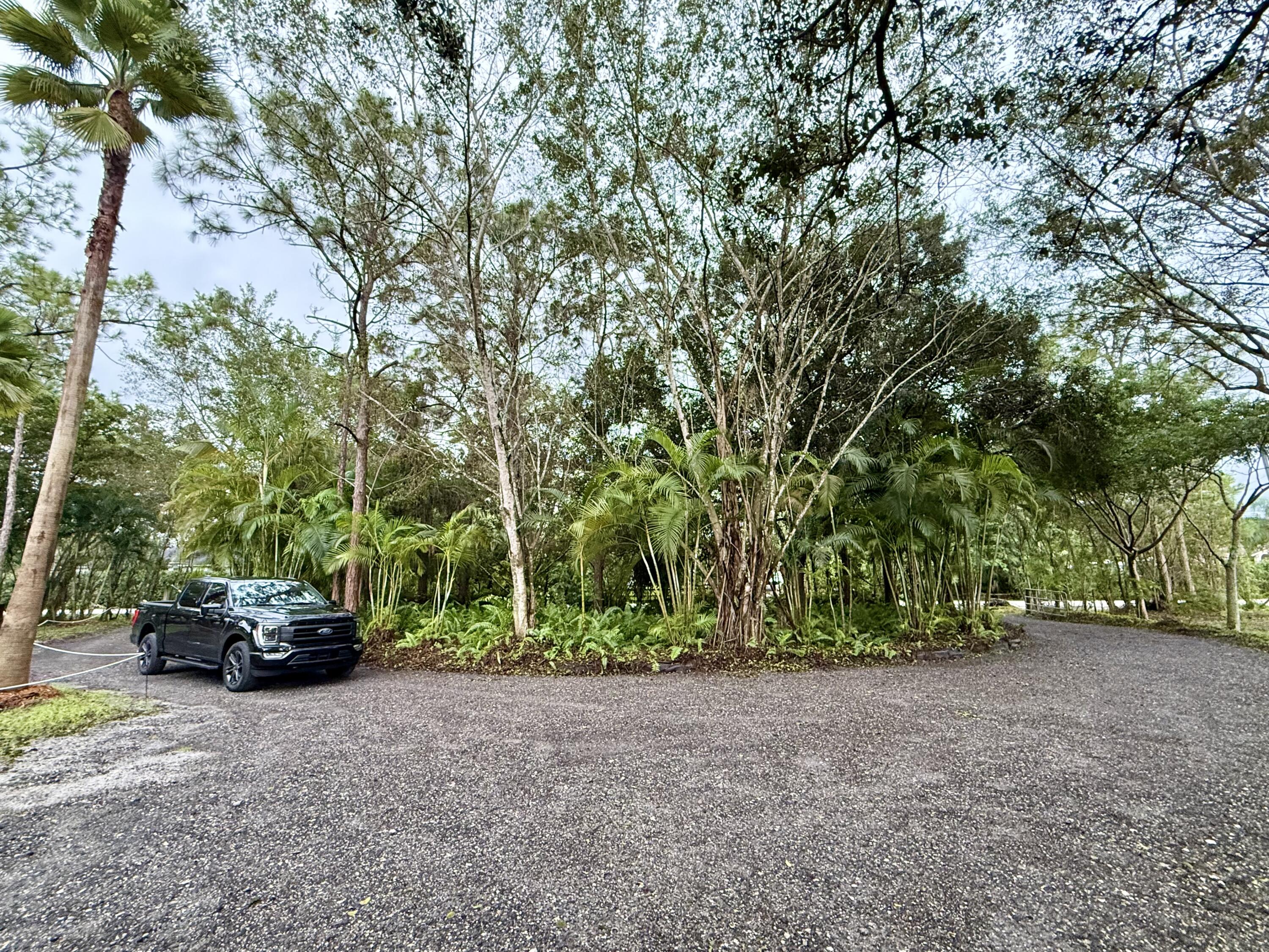 15215 76th Road North Loxahatchee, FL 33470 - Photo 5 of 61 Photo Oct 06 2025, 8 04 01 AM