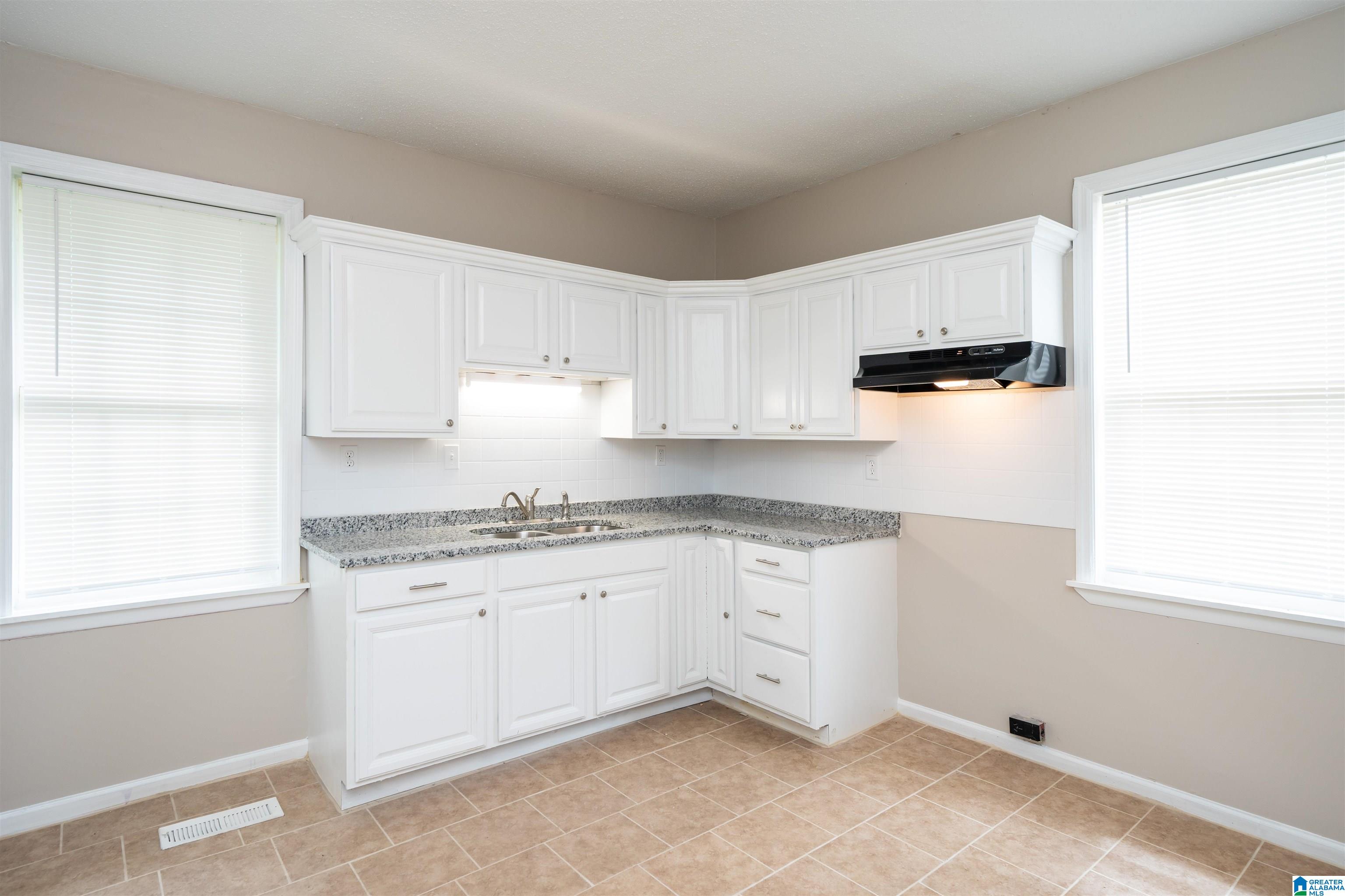 300 School Road Adamsville, AL 35005 - Photo 16 of 28