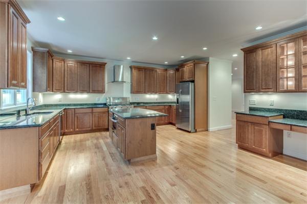 166 Valley Road Needham, MA 02492 - Photo 8 of 30 Gallery Image 8
