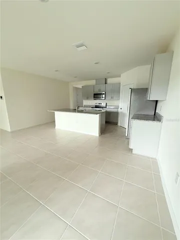 $2,600 | 368 Conway Avenue, St. Cloud, FL 34771