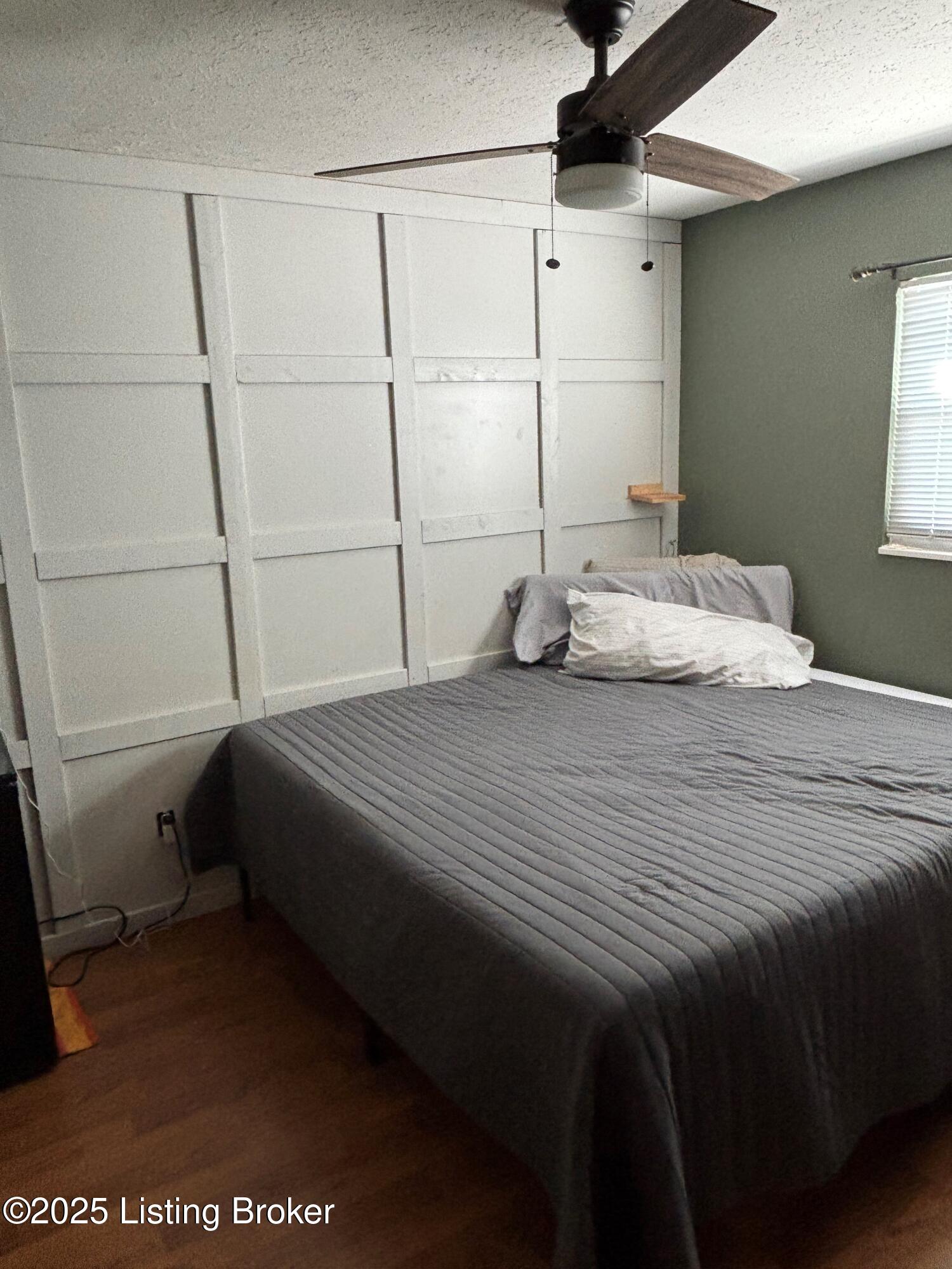 129 Overlook Road Louisville, KY 40229 - Photo 20 of 32 Kelly 7