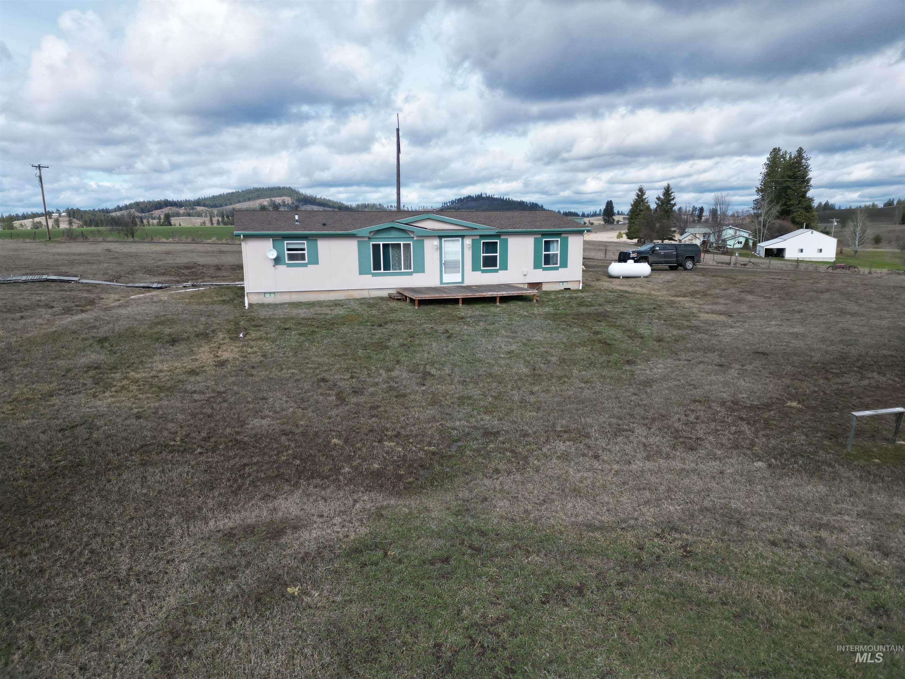 135 Harrisburg Road Kamiah, ID 83536 - Photo 16 of 30 View of front of home