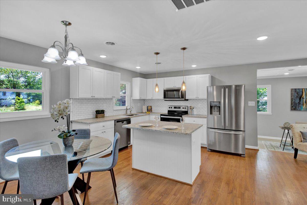 4475 Padgett Road White Plains, MD 20695 - Photo 12 of 35 Gallery Image 12