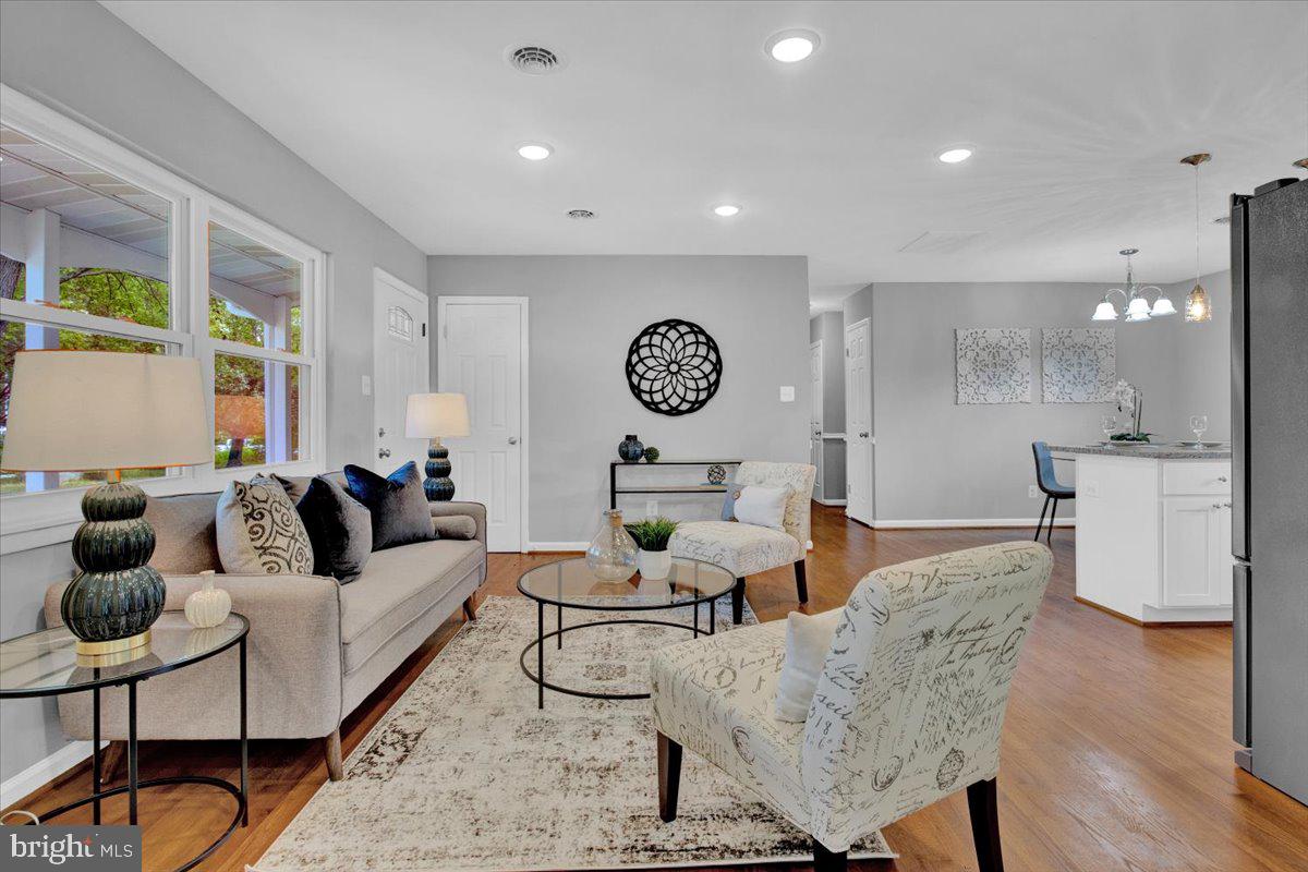 4475 Padgett Road White Plains, MD 20695 - Photo 8 of 35 Gallery Image 8