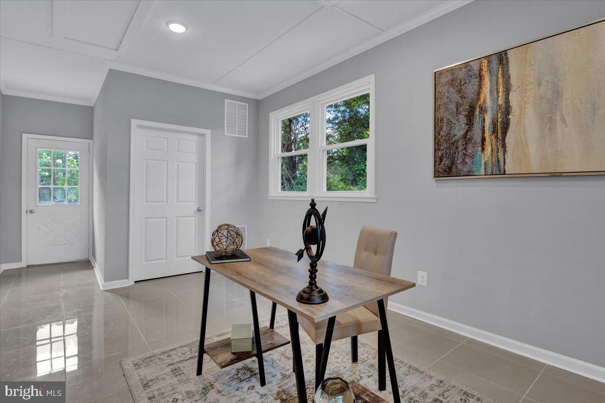 4475 Padgett Road White Plains, MD 20695 - Photo 9 of 35 Gallery Image 9