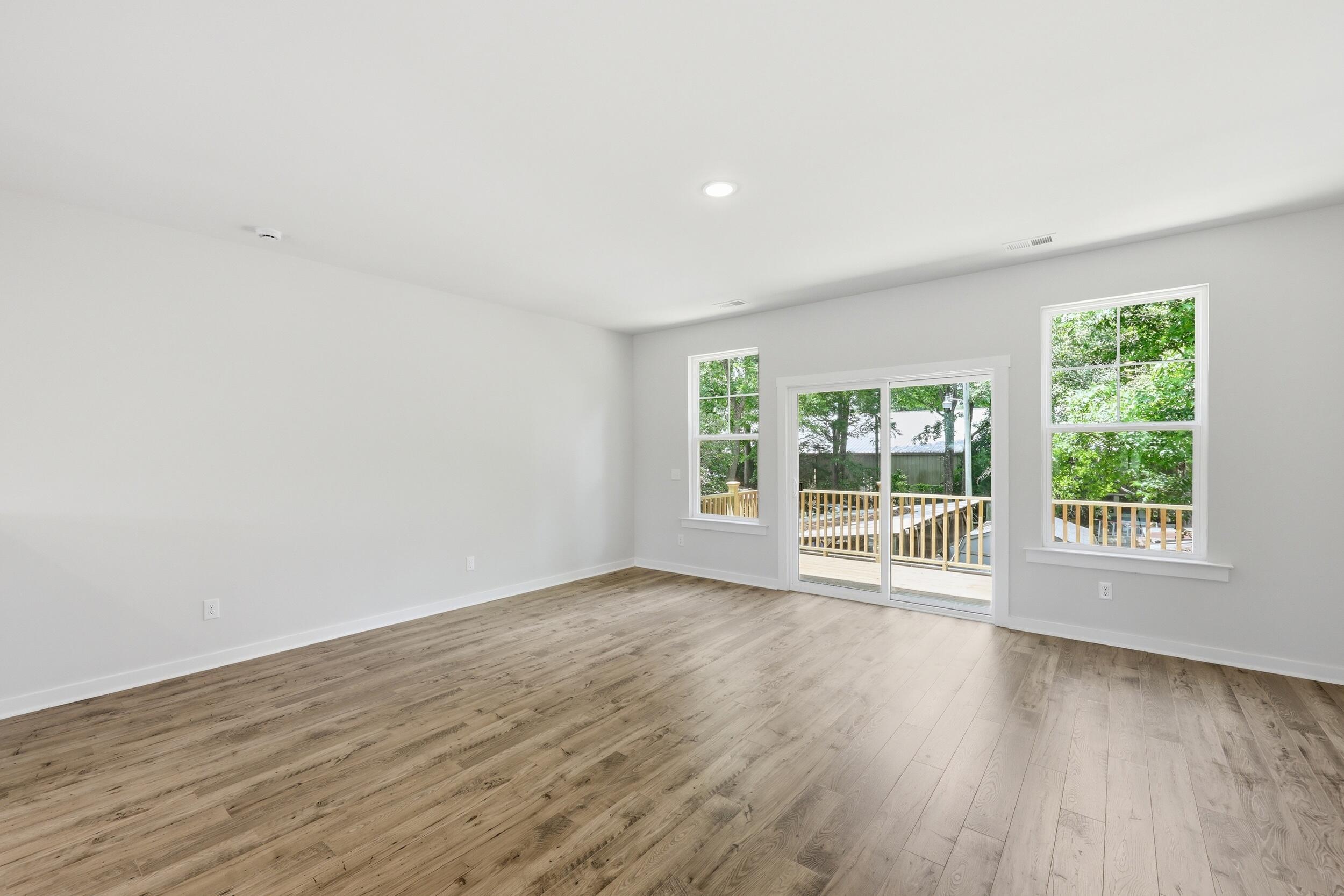 128 Fernbank Road Johns Island, SC 29455 - Photo 10 of 26 gas cooking, quartz counters