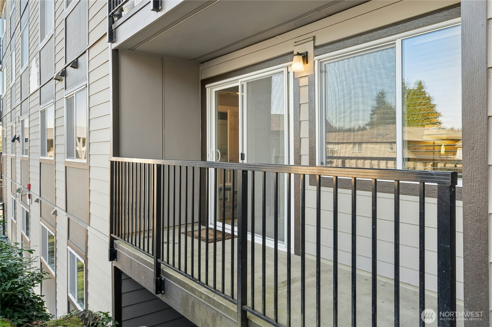 9515 Northeast 180th Street, Unit C101 Bothell, WA 98011 - Photo 19 of 25