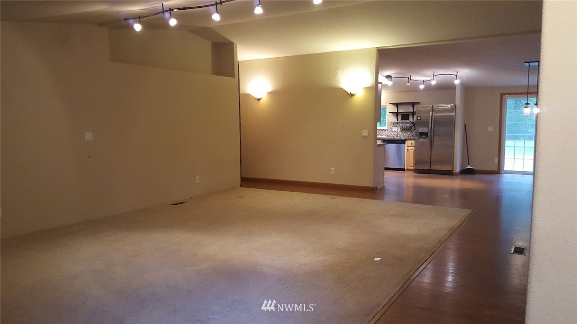 13777 Fagerud Road Southeast Olalla, WA 98359 - Photo 4 of 25 Gallery Image 4