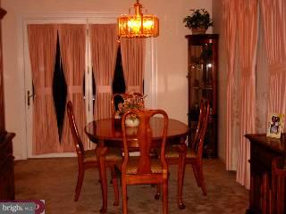 440 Rittenhouse Circle Havertown, PA 19083 - Photo 3 of 6