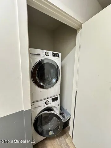 $1,400 | 40 River Street, Unit 3, Troy, NY 12180