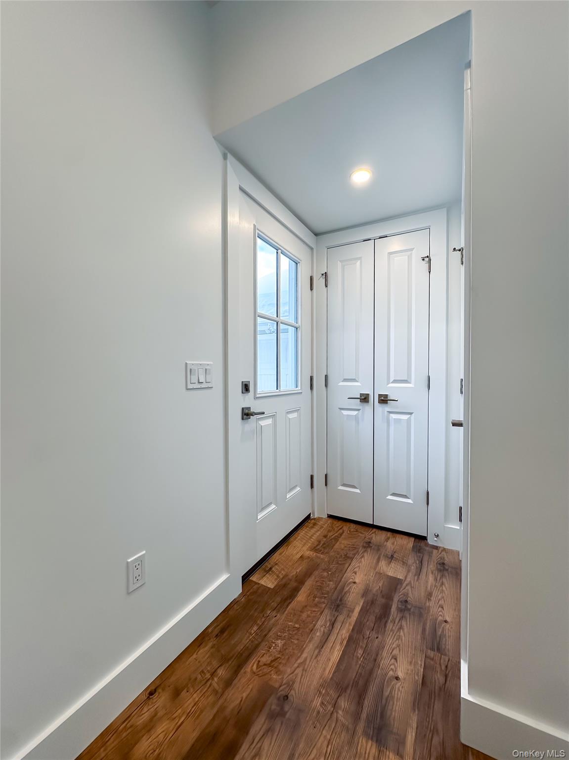 106 Wigsten Road Pleasant Valley, NY 12569 - Photo 11 of 30 Side Entry