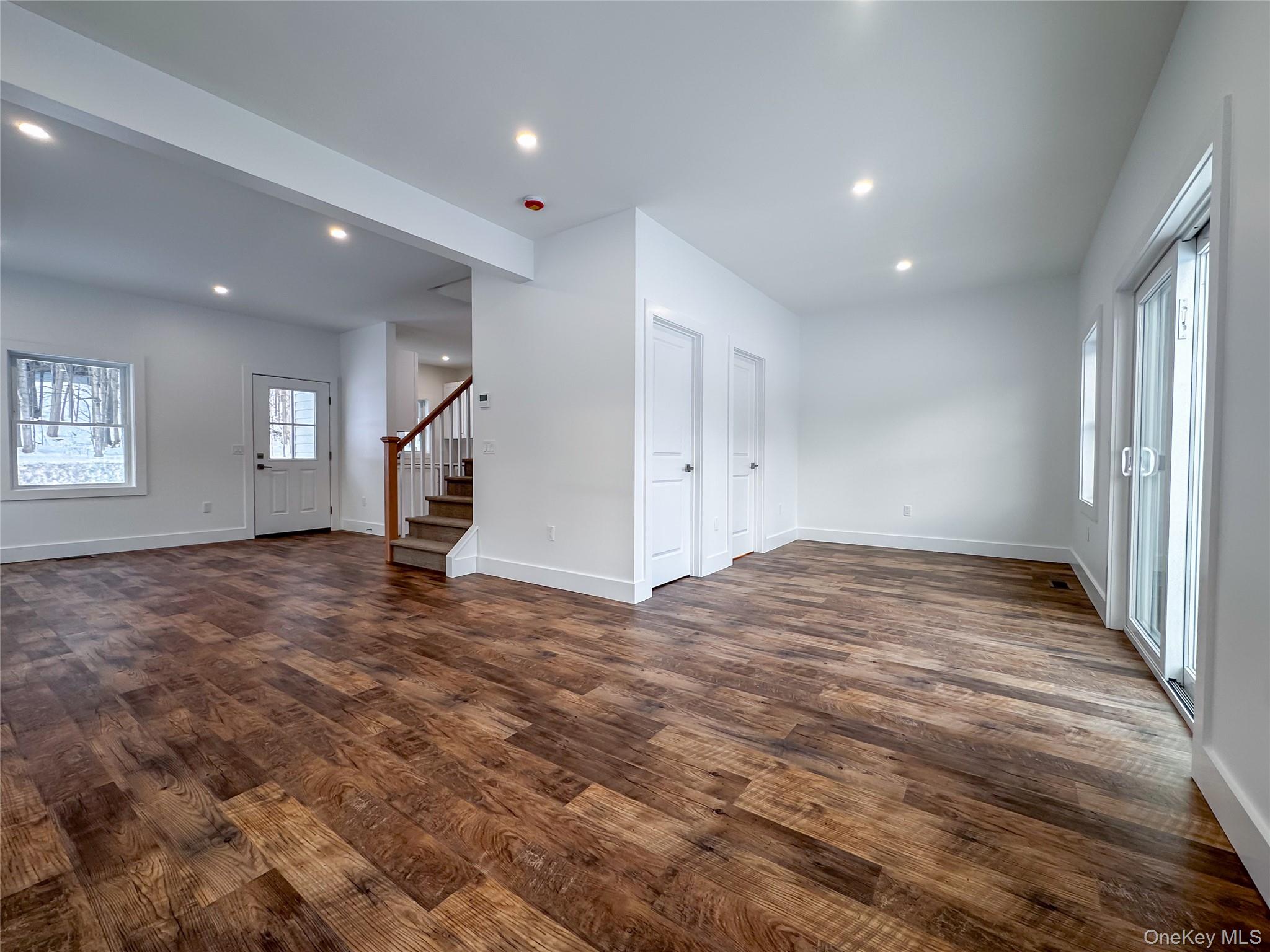 106 Wigsten Road Pleasant Valley, NY 12569 - Photo 13 of 30