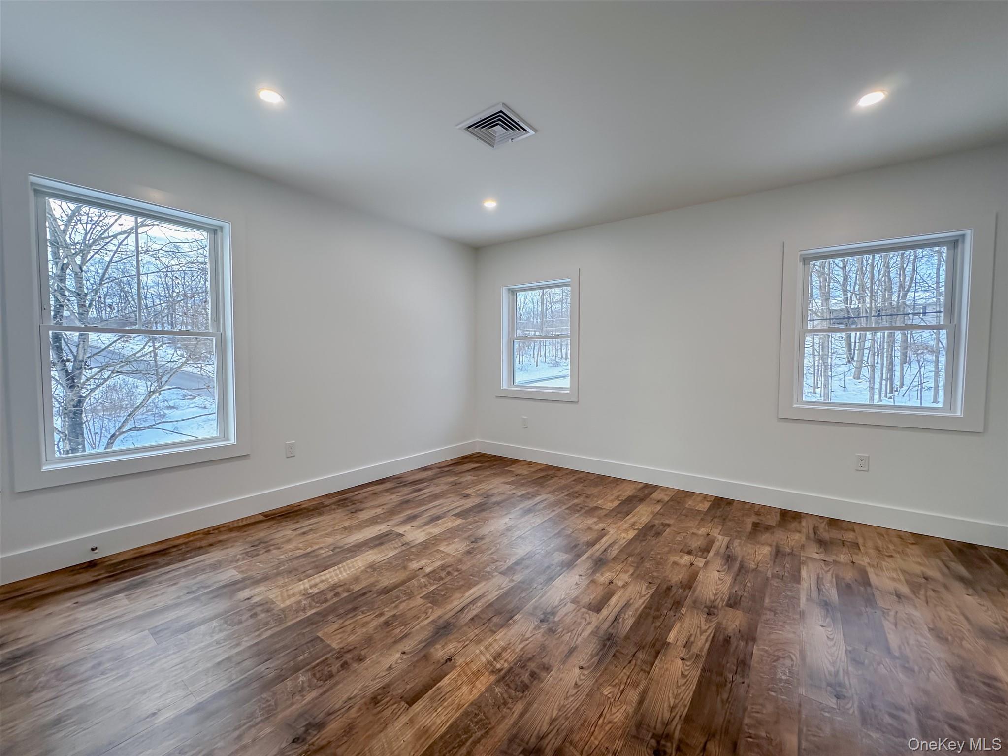 106 Wigsten Road Pleasant Valley, NY 12569 - Photo 18 of 30 Primary Bedroom #1