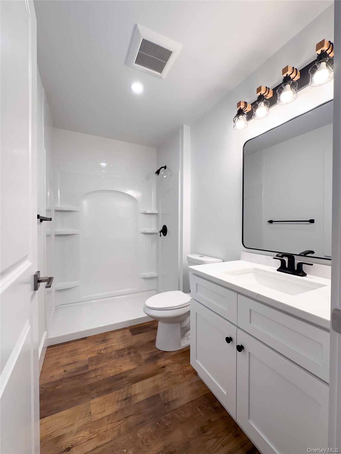 106 Wigsten Road Pleasant Valley, NY 12569 - Photo 25 of 30 Primary Bedroom #2 Bathroom