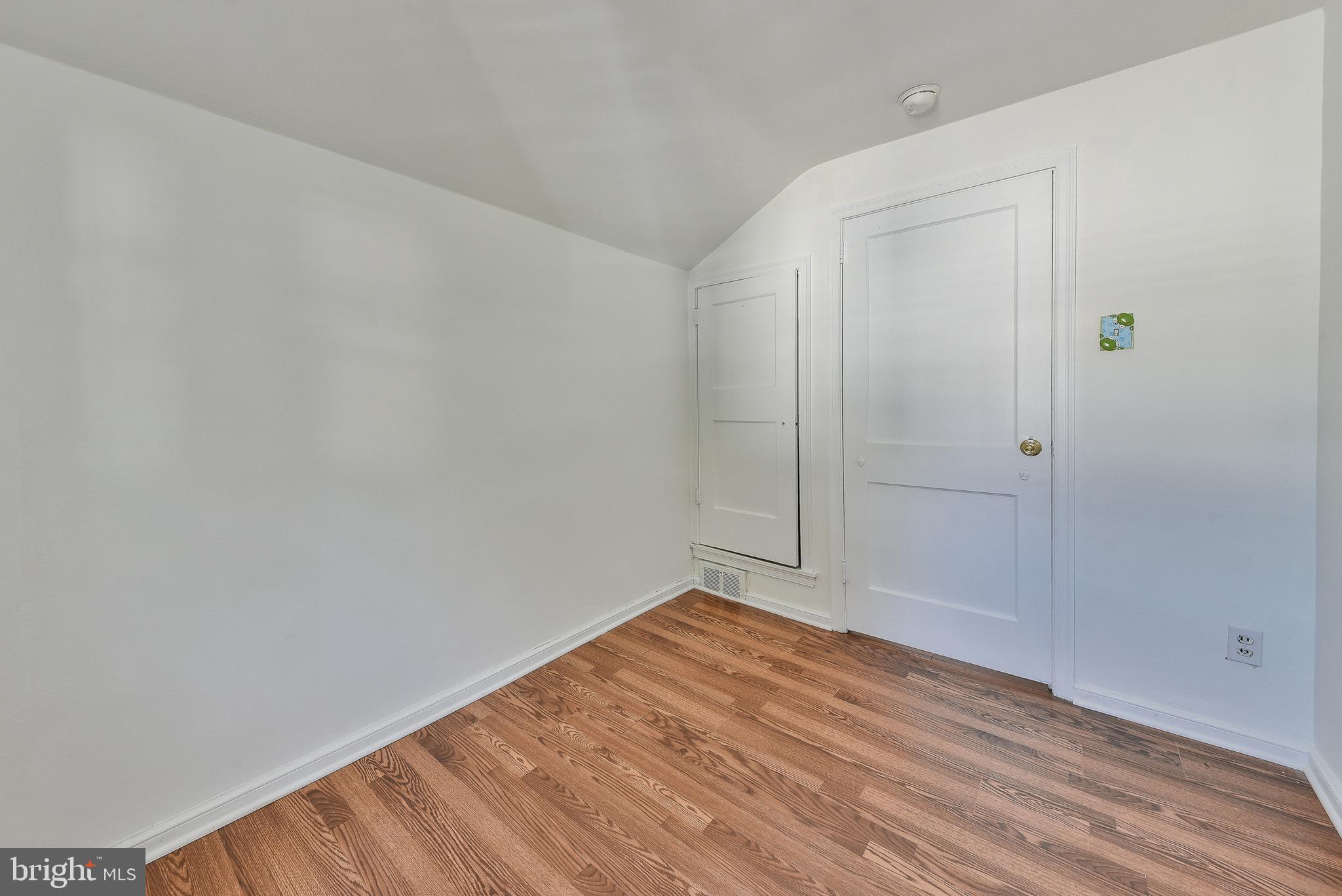 110 Garth Road Oreland, PA 19075 - Photo 28 of 43 Gallery Image 28