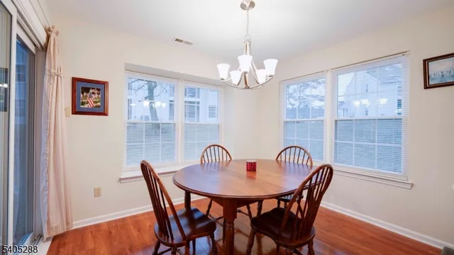 $279,000 | 402 Hunt Drive, Milford, NJ 08848