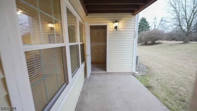 $279,000 | 402 Hunt Drive, Milford, NJ 08848