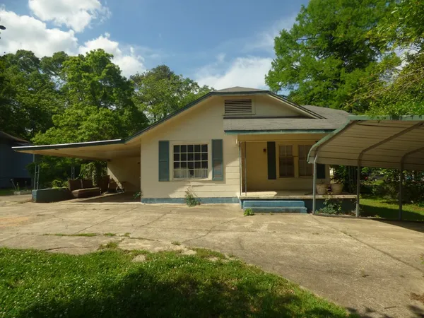 $70,000 | 710 Beech Street, McComb, MS 39648