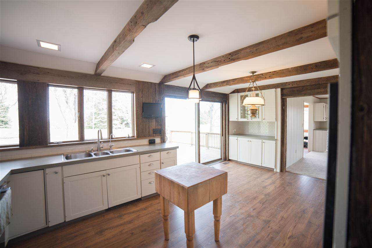 1895 South Donnybrook Road Suttons Bay, MI 49682 - Photo 8 of 29 1859894-7.JPG
