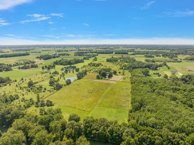 $379,000 | 1 Scottdale Road, Berrien Springs, MI 49103