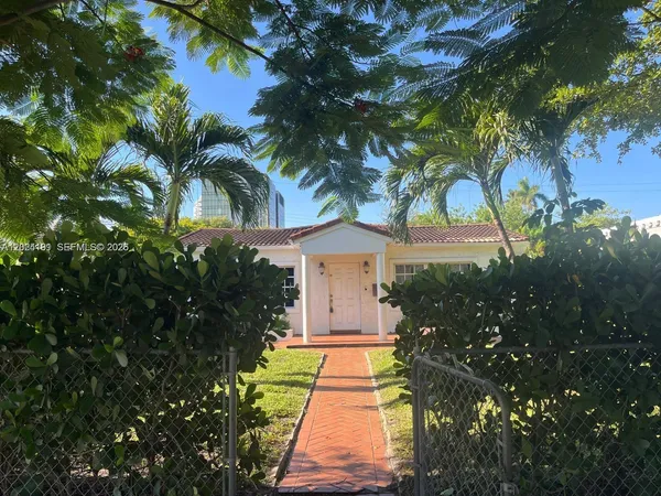 $3,400 | 1912 Taylor Street, Hollywood, FL 33020