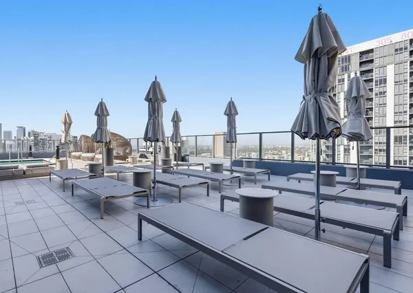 $680,000 | 121 Northeast 5th Street, Unit 1506, Miami, FL 33132