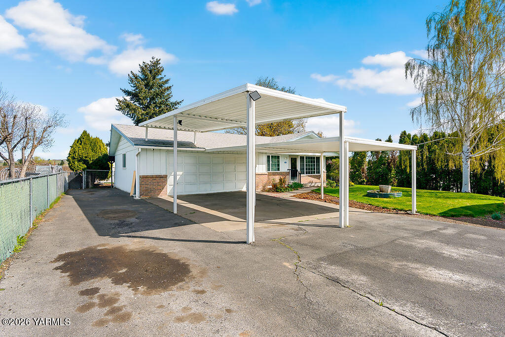 140 Bertsch Circle Naches, WA 98937 - Photo 4 of 26 140BertschCir-1