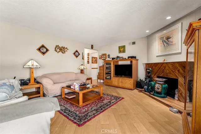 $1,050,000 | 5532 Tiffany Avenue, Garden Grove, CA 92845