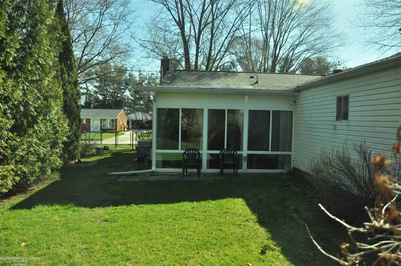 523 Miller Avenue Rochester, MI 48307 - Photo 11 of 28
