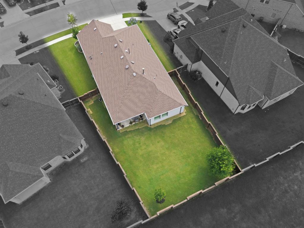 1632 Cotton Road Van Alstyne, TX 75495 - Photo 38 of 40 an aerial view of a house