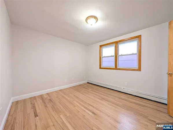 $2,300 | 762 Cleveland Avenue, Unit 2, Harrison, NJ 07029