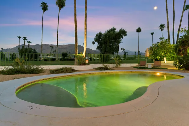$1,695,000 | 2598 South Camino Real, Palm Springs, CA 92264