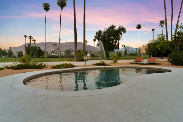 $1,695,000 | 2598 South Camino Real, Palm Springs, CA 92264