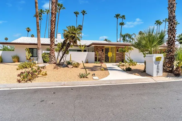 $1,695,000 | 2598 South Camino Real, Palm Springs, CA 92264